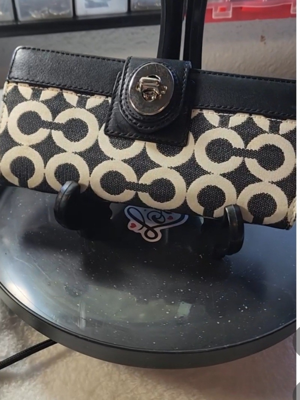 Coach EUC!! Black and White Signature Circular Logo Turnlock Wallet